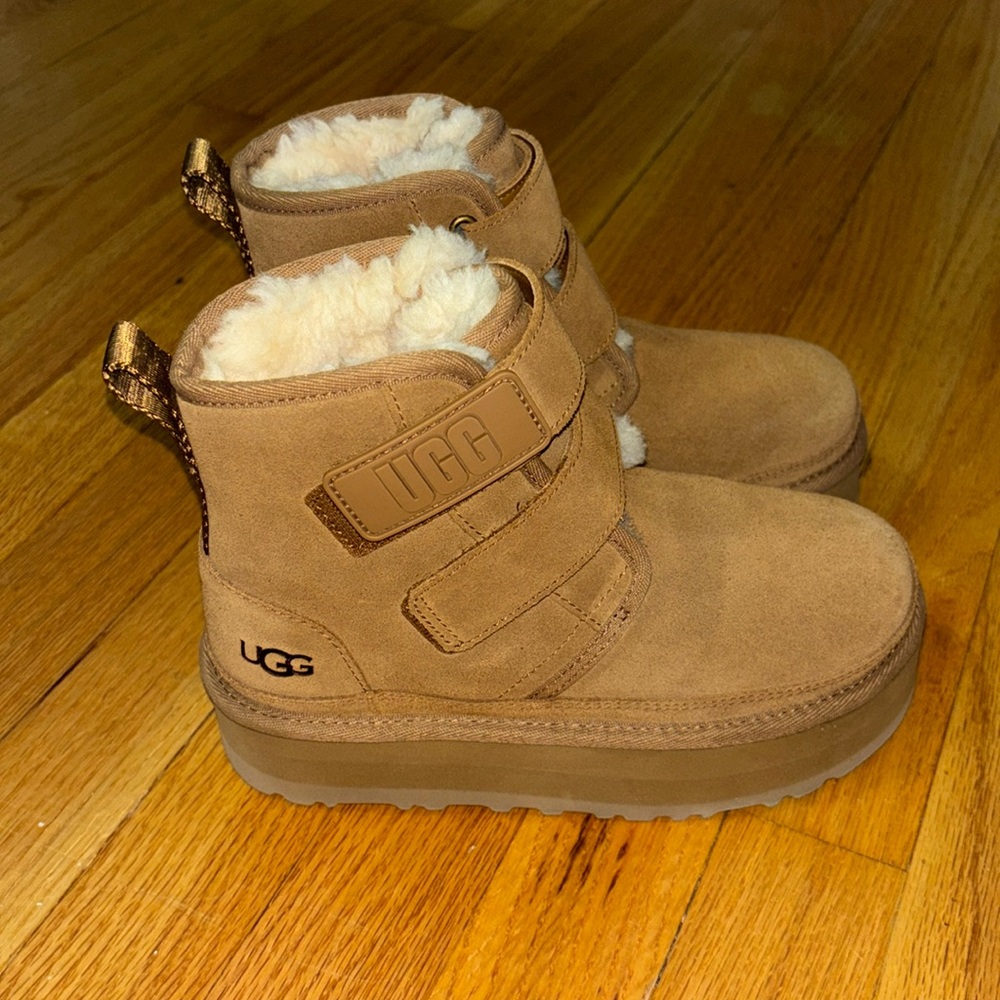 Ugg Neumel Platform